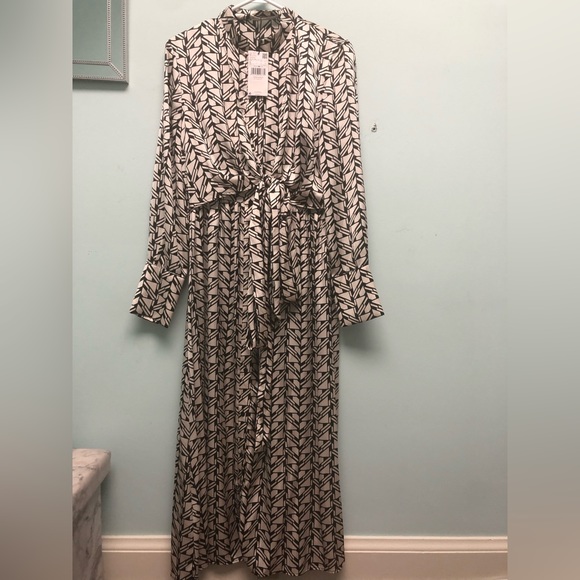 Mango Dress - Picture 3 of 3